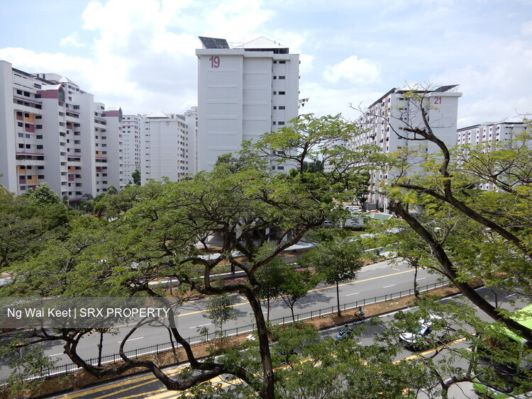 Blk 1 Hougang Avenue 3 (Hougang), HDB 3 Rooms #523585341